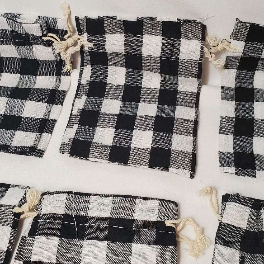 Set of 9 Checked Fabric Christmas Gift Loot Candy Bags Pouch Reusable Unbranded